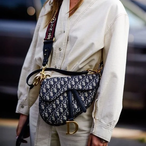 Vintage alternatives to now popular luxury bags