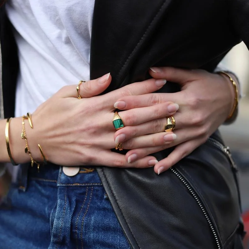 Lucy Williams malachite square gold signet ring