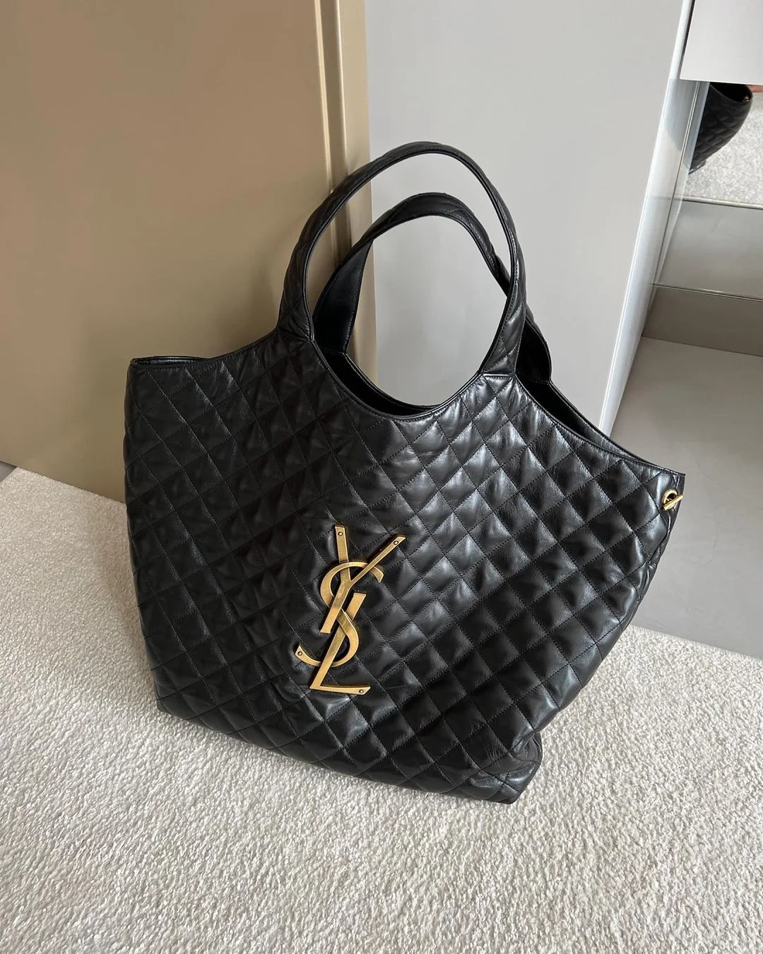 Top 5 Bag Trends That Will Be Everywhere in 2023