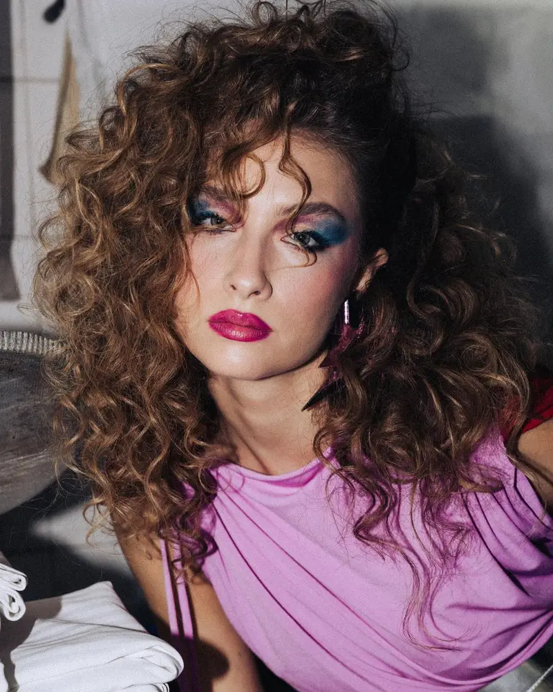 80s Fashion: Top 8 Most Iconic Trends & Looks