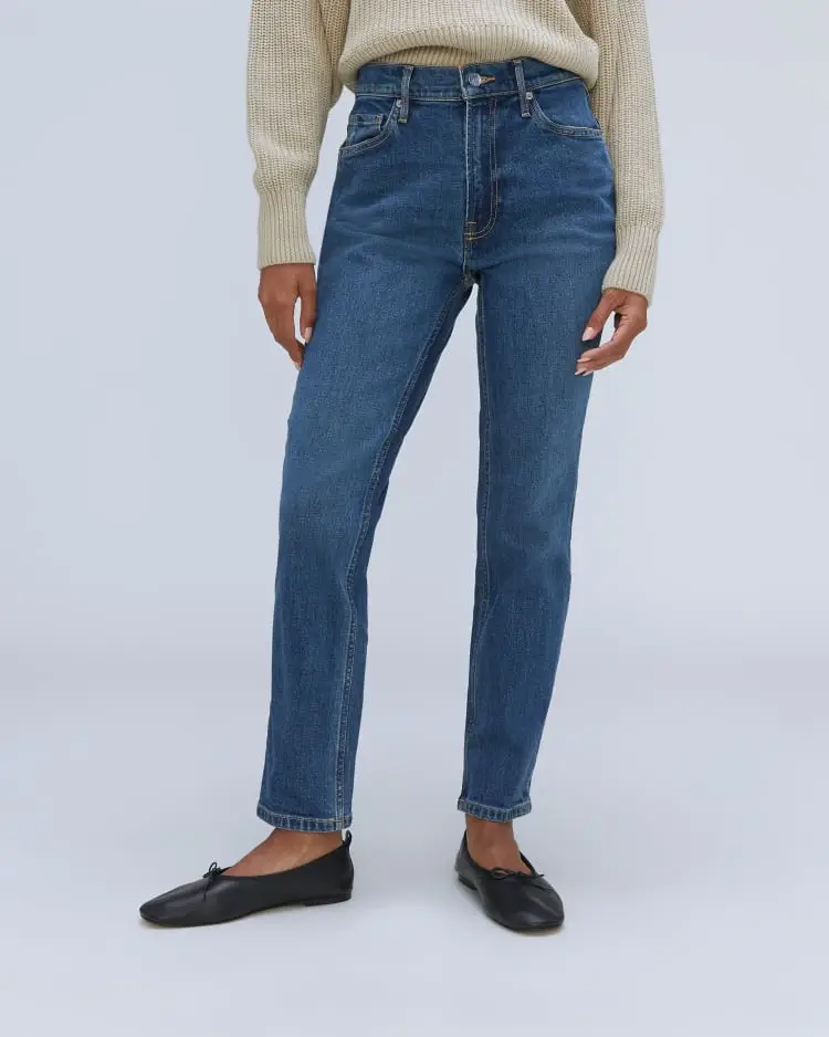 Fall Capsule Wardrobe: Straight-leg jeans