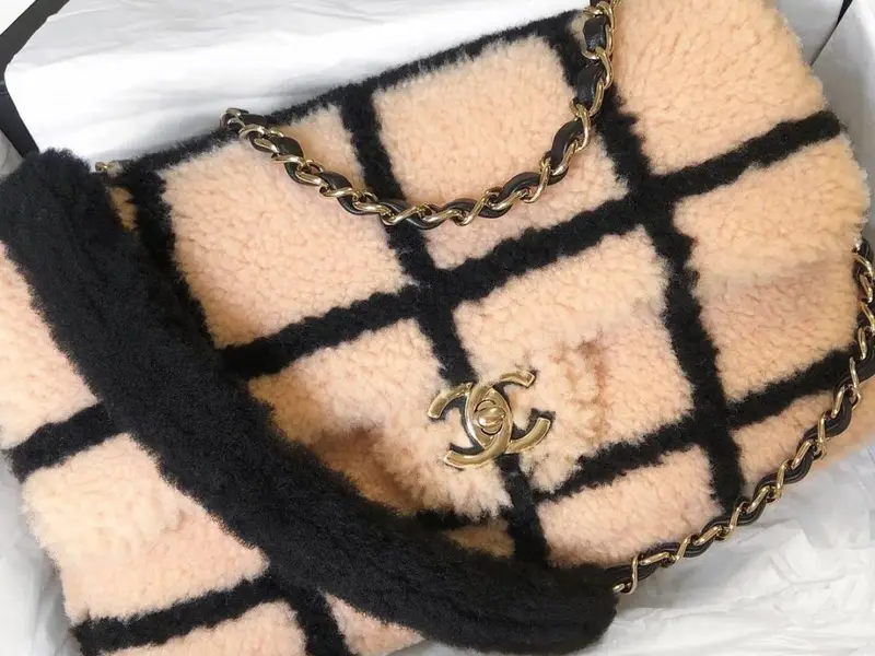 15 Best Shearling Bags to Carry This Winter