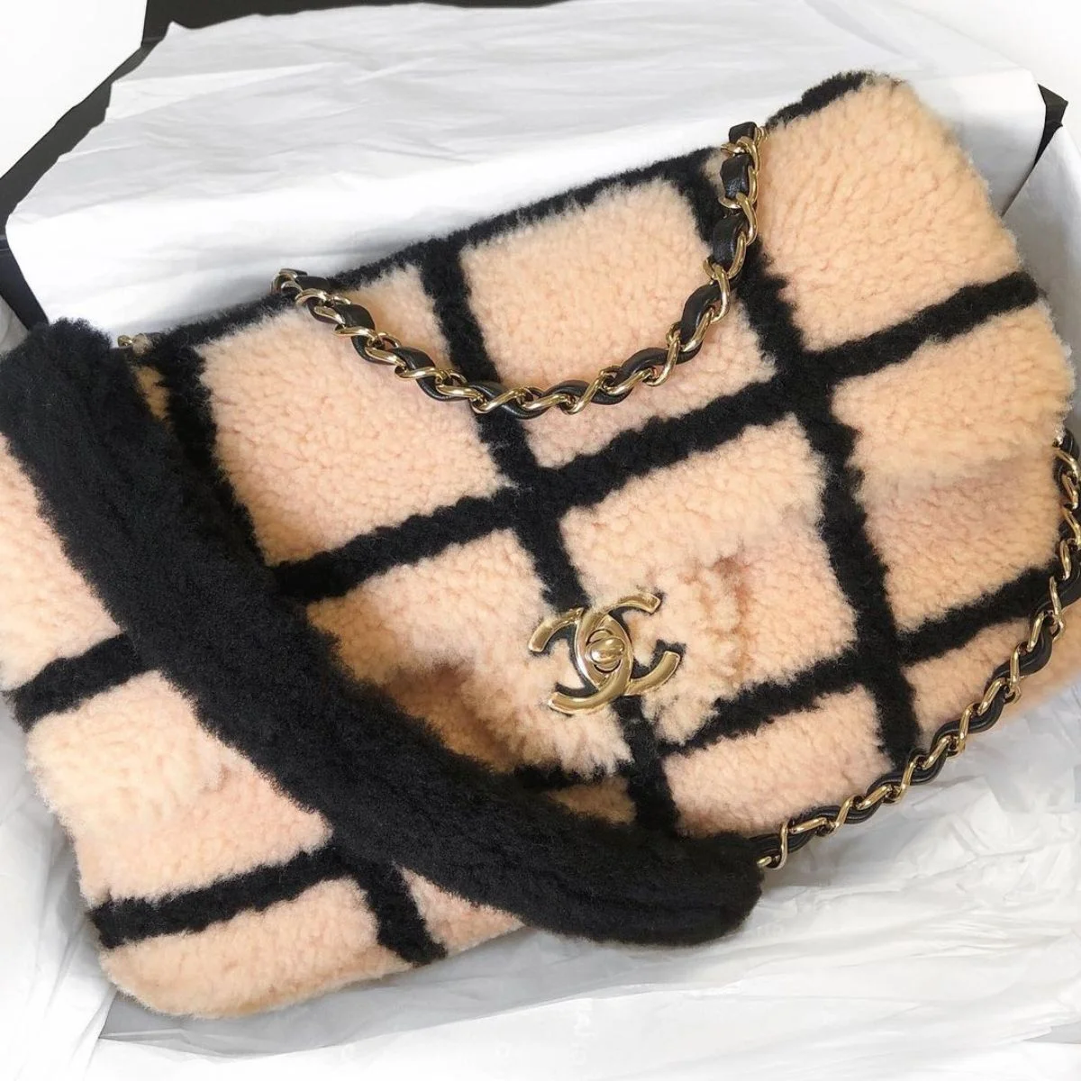 15 Best Shearling Bags to Carry This Winter