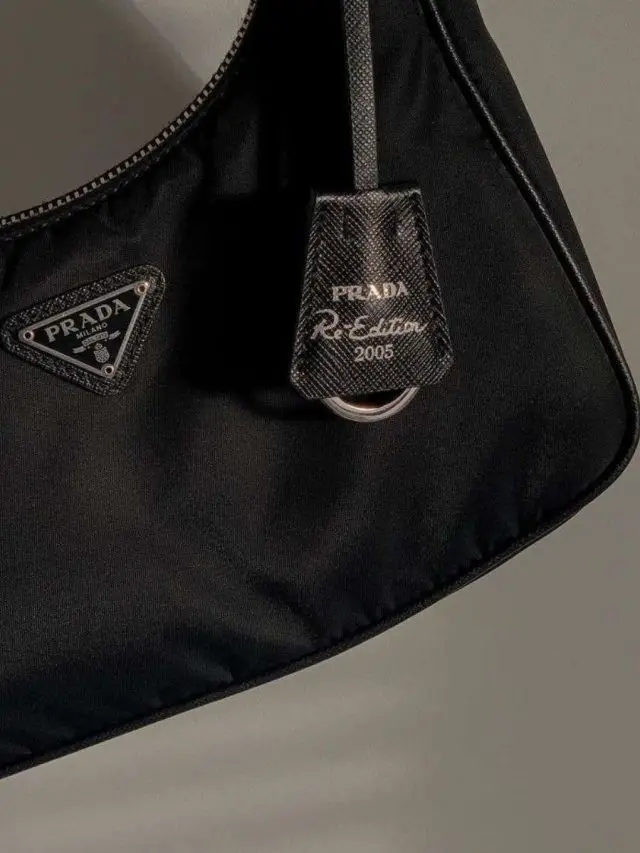 best designer bags under 2000 web story