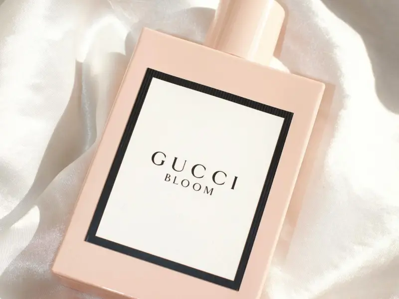 10 Best Floral Perfumes for Spring and Summer