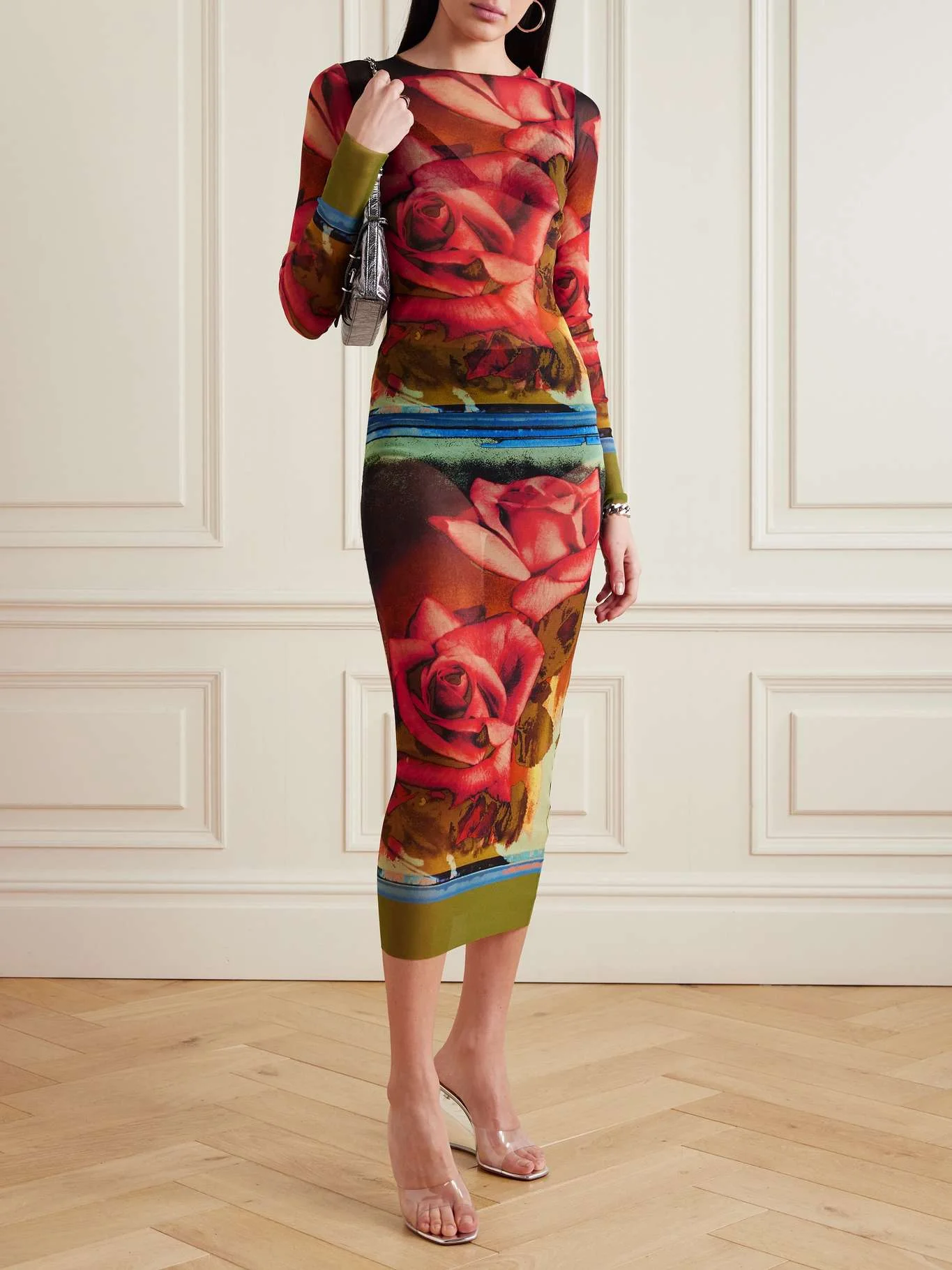 roses in fashion 2024