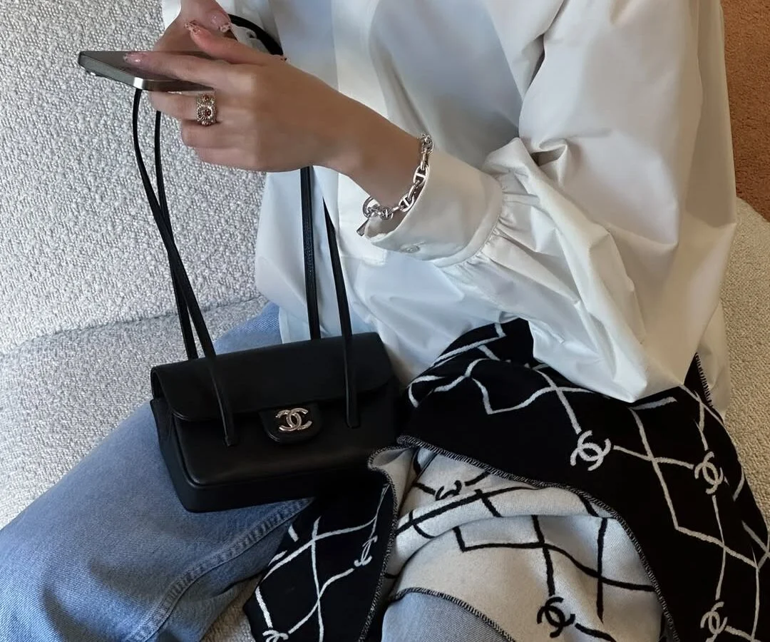 chanel preppy coco bag