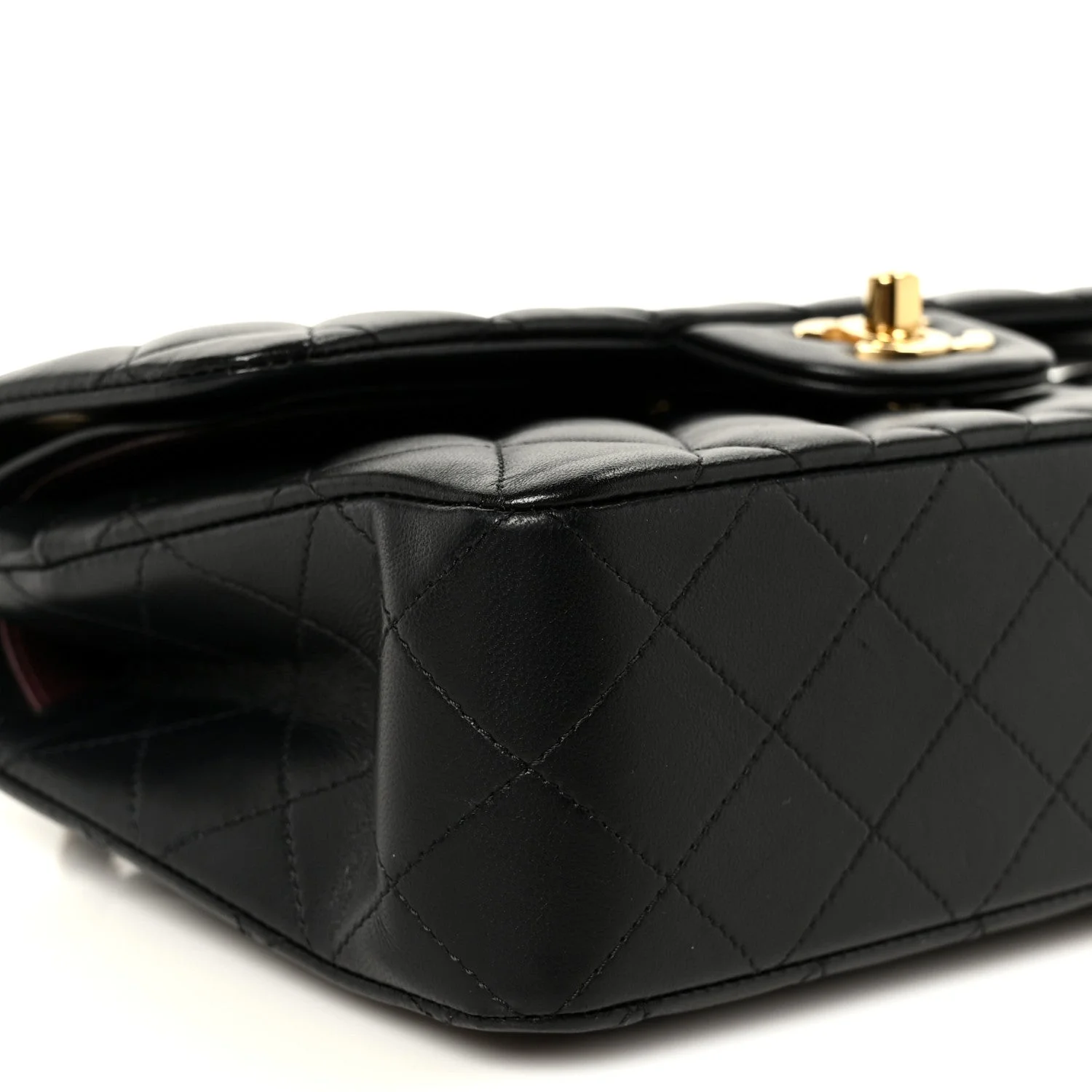 chanel small lambskin classic flap quilting